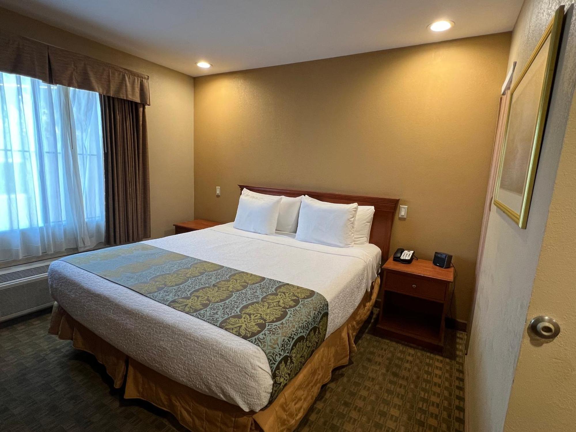 Pleasant Hill Inn Extérieur photo