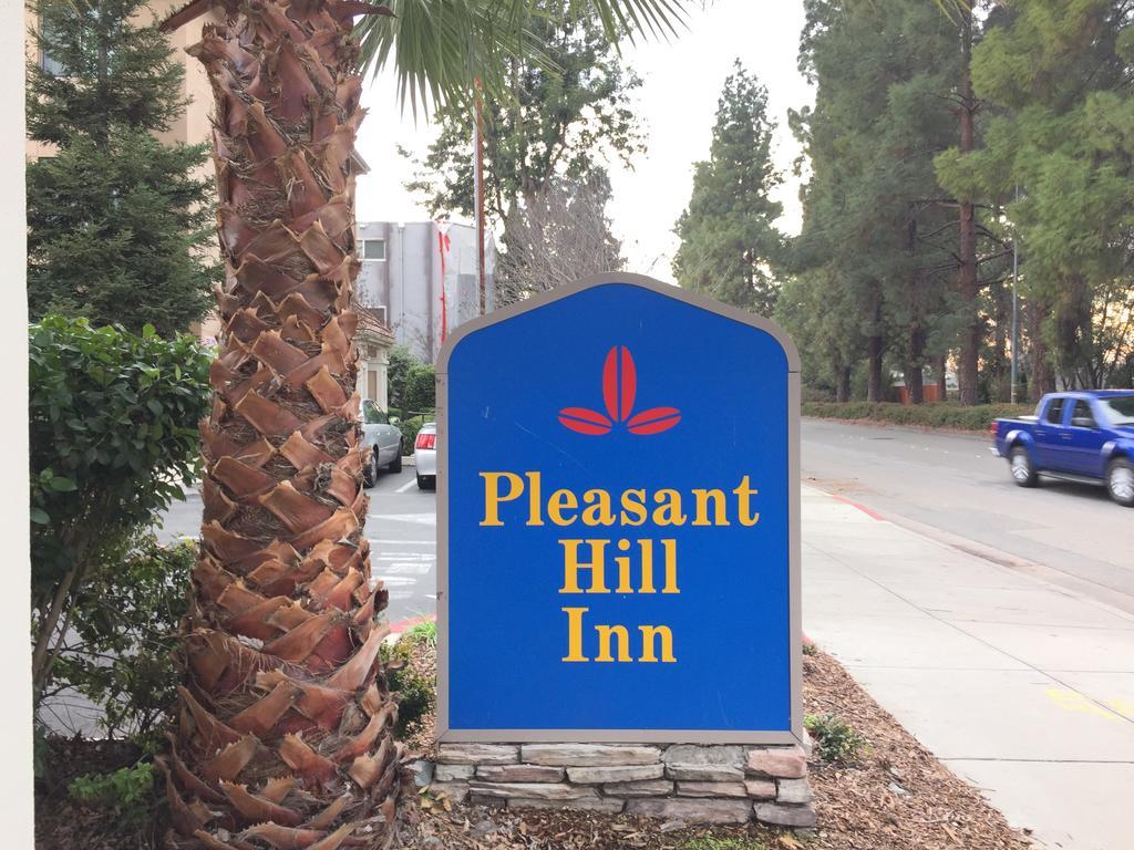 Pleasant Hill Inn Extérieur photo