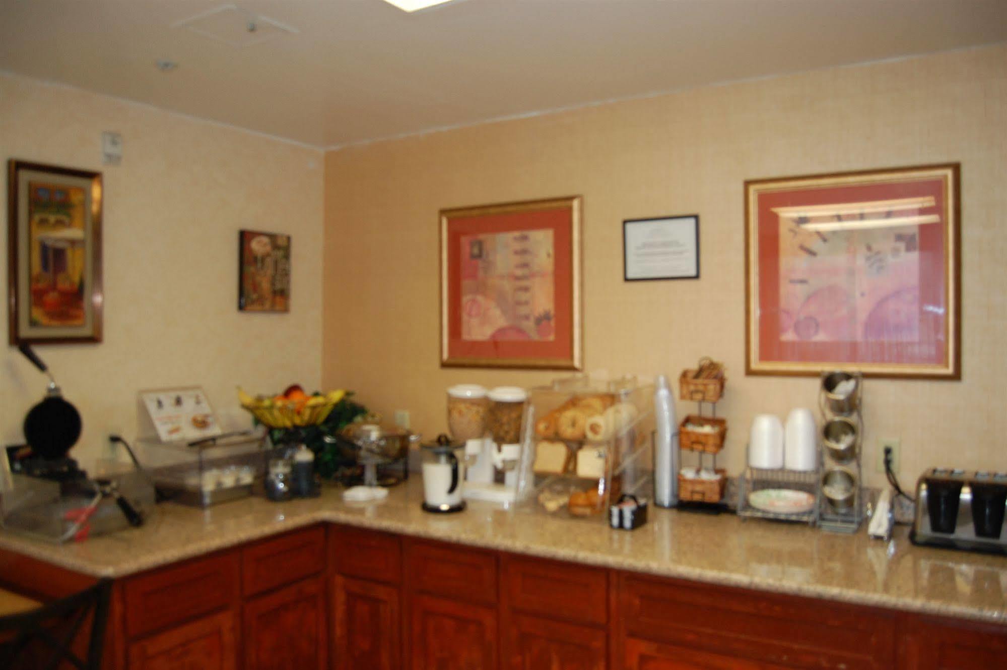 Pleasant Hill Inn Extérieur photo