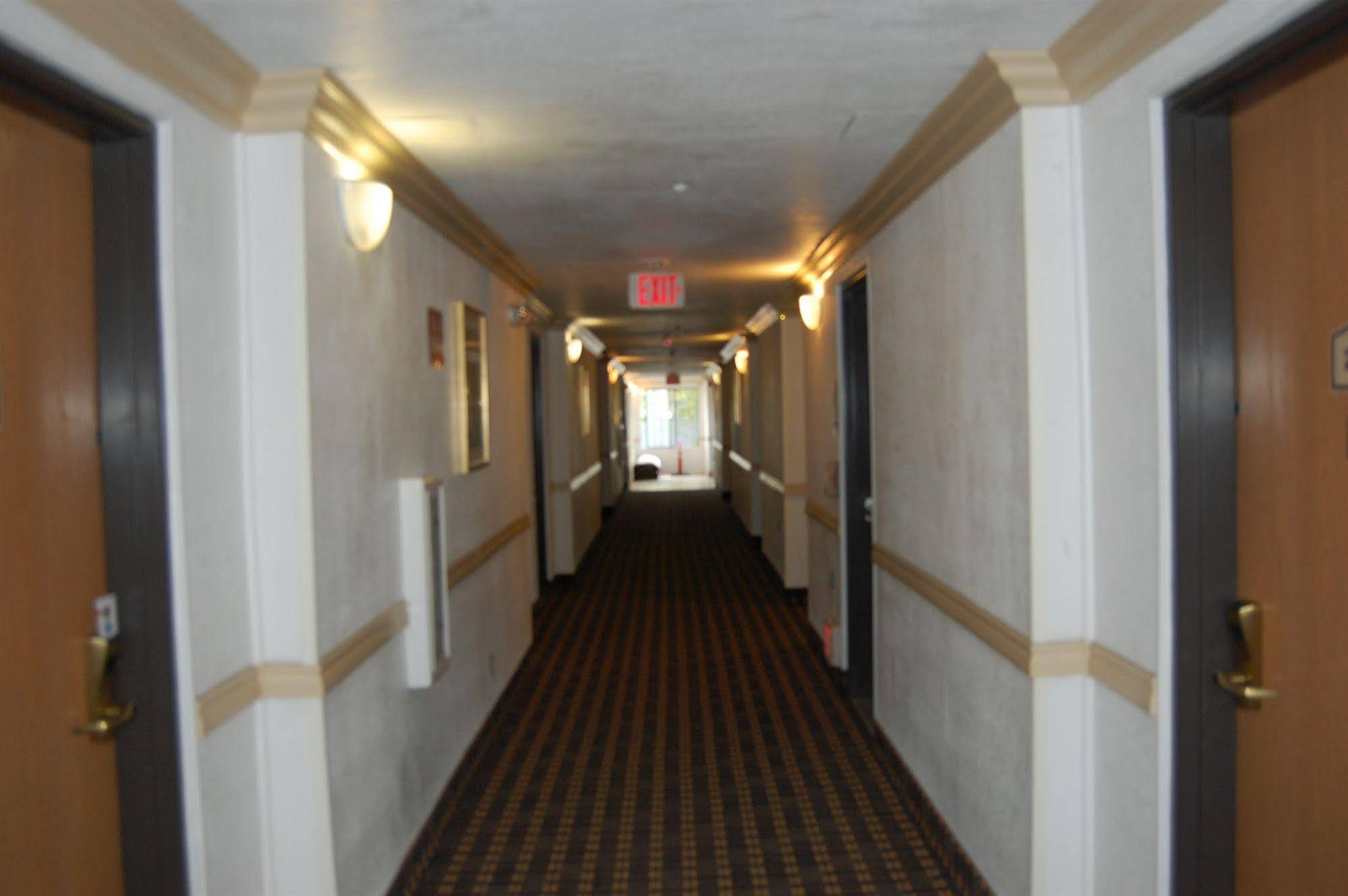 Pleasant Hill Inn Extérieur photo
